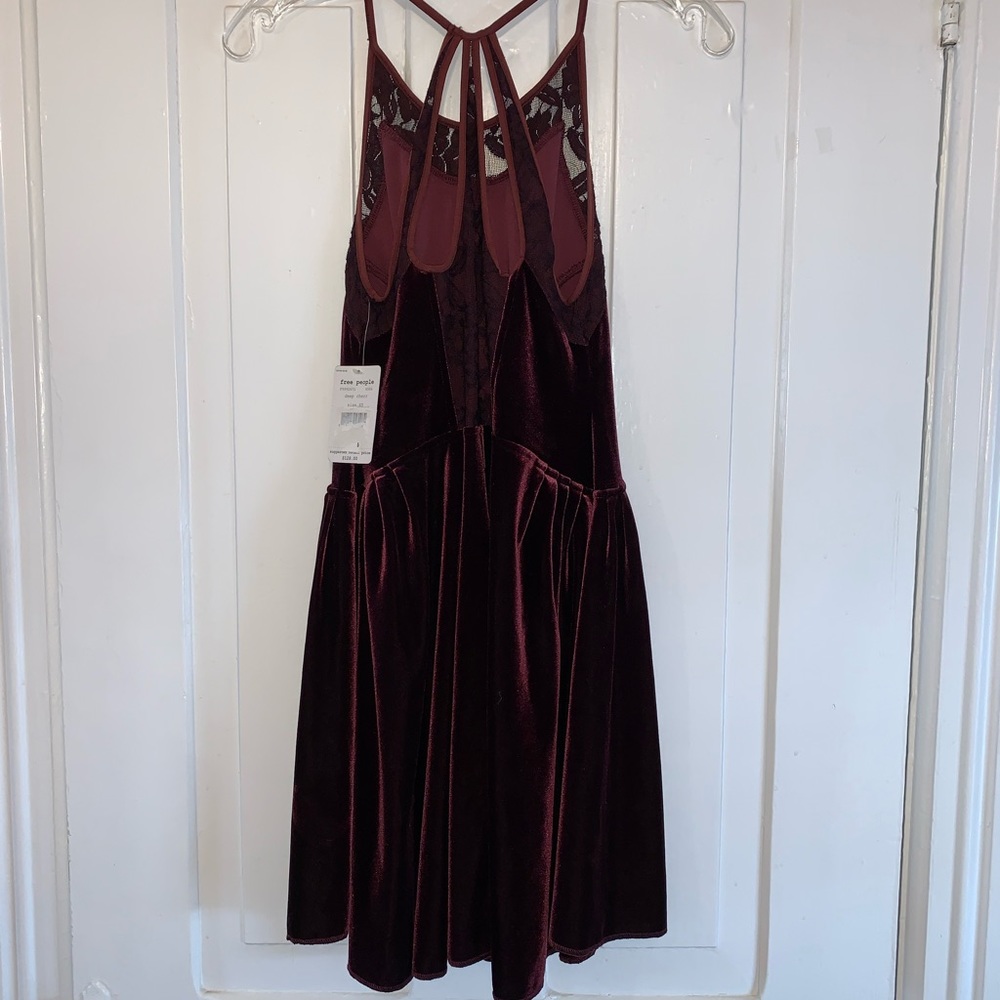 Free People Intimately Nightshade Velvet & Lace Halter Dress In Deep Cherry-NWT! - Picture 8 of 16